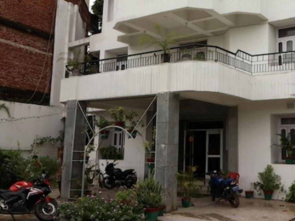 Oyo 80830 Hotel Buddha International 부다가야 외부 사진